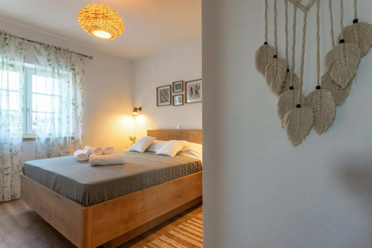 Hana Luxury Apartment With Sea View Sali Kroatien