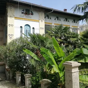 https://apartman-villa-gianna.primorje-gorskikotar.com