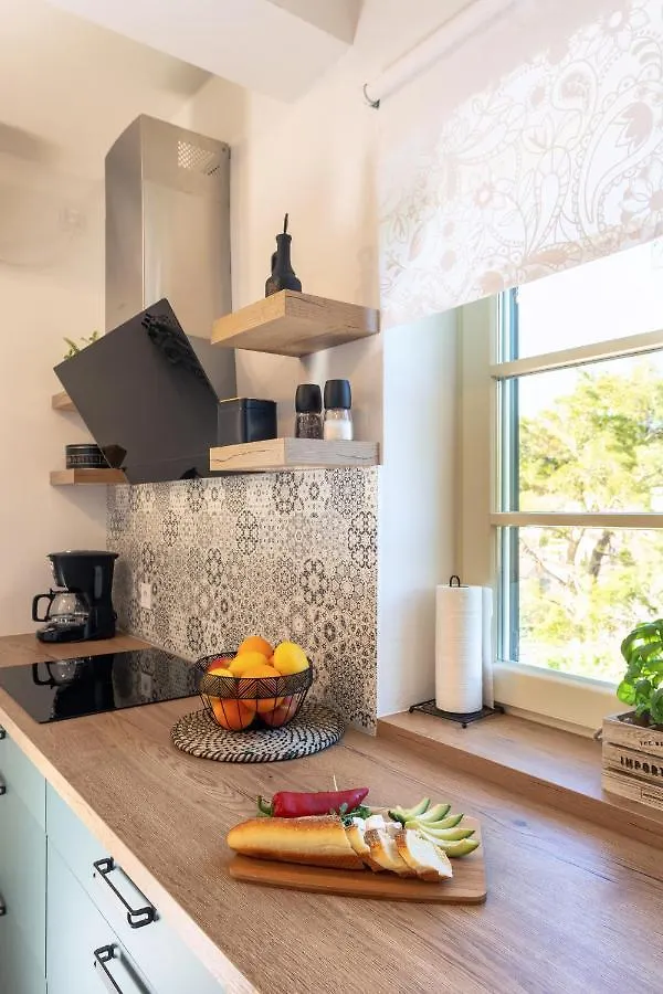 Hana Luxury Apartment With Sea View Sali